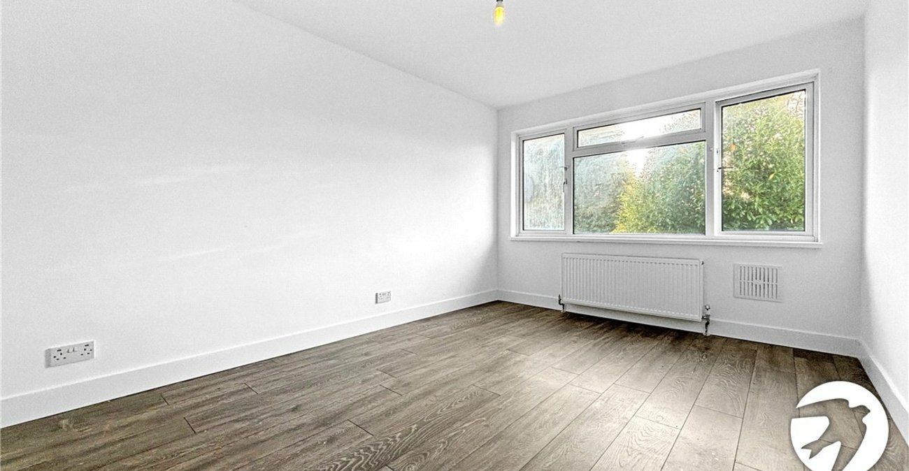 4 bedroom house to rent in Orpington | Robinson Jackson