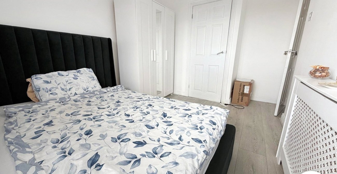 3 bedroom house to rent in Rochester | Robinson Michael & Jackson