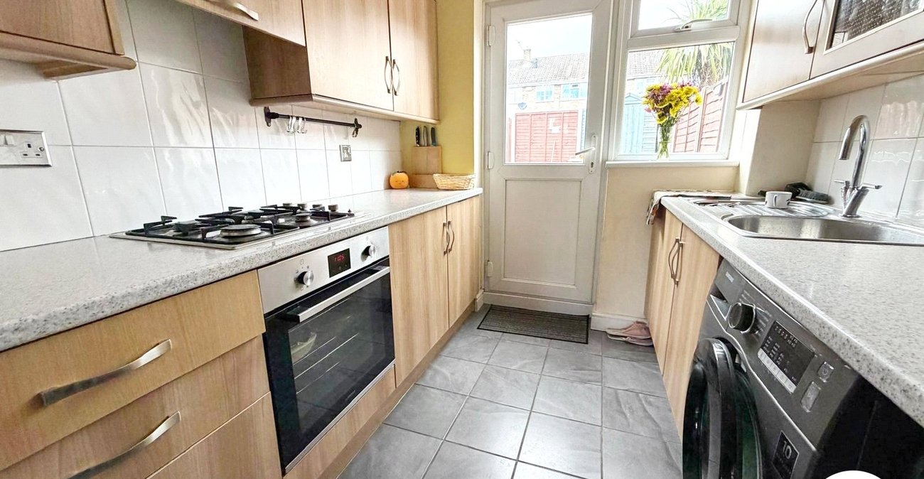 3 bedroom house to rent in Rochester | Robinson Michael & Jackson