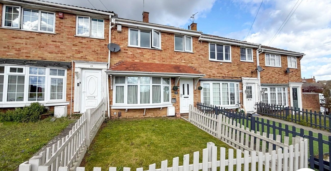 3 bedroom house to rent in Rochester | Robinson Michael & Jackson