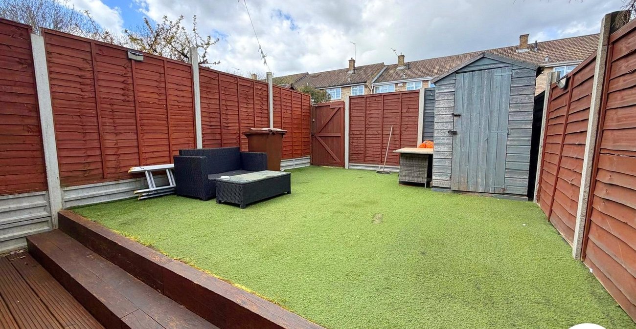 3 bedroom house to rent in Rochester | Robinson Michael & Jackson