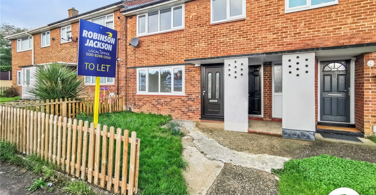 3 bedroom house to rent in Sidcup | Robinson Jackson