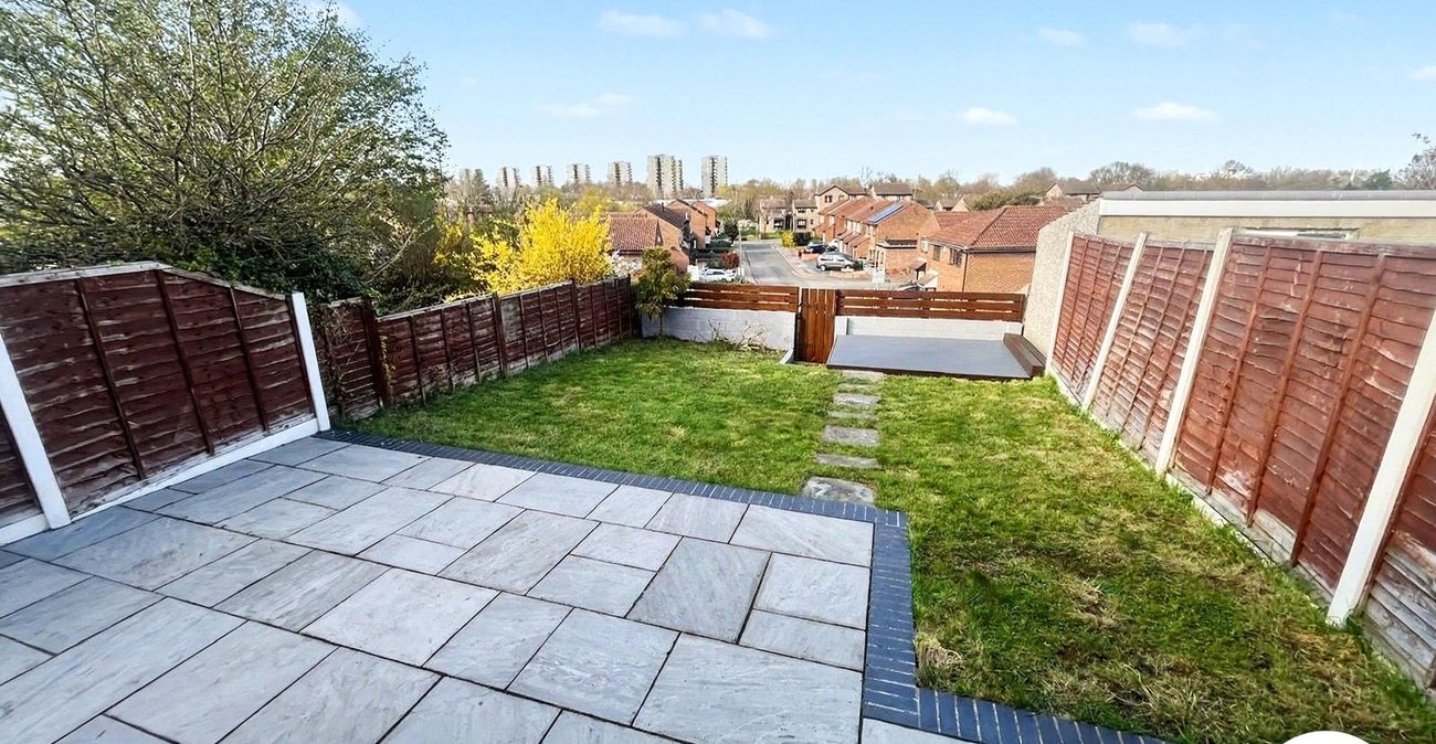 3 bedroom house to rent in Belvedere | Robinson Jackson