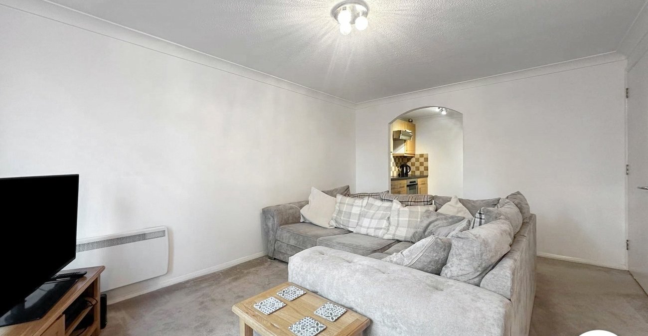 1 bedroom property to rent in Belvedere | 