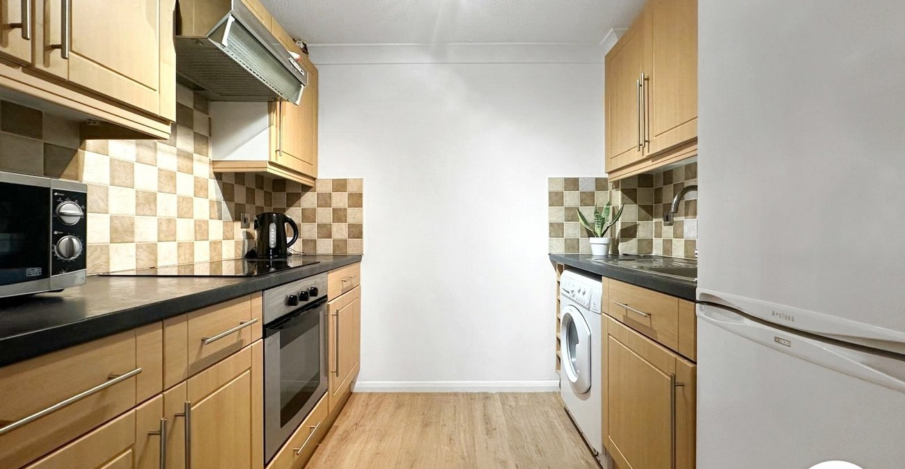 1 bedroom property to rent in Belvedere | 