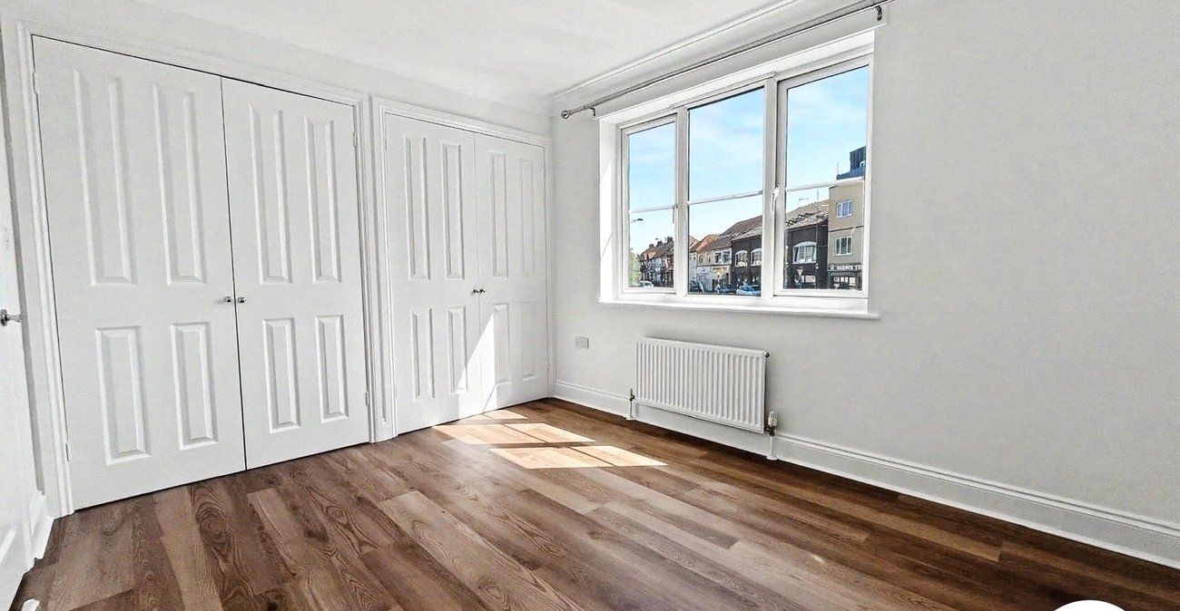 2 bedroom property to rent in Northumberland Heath | Robinson Jackson