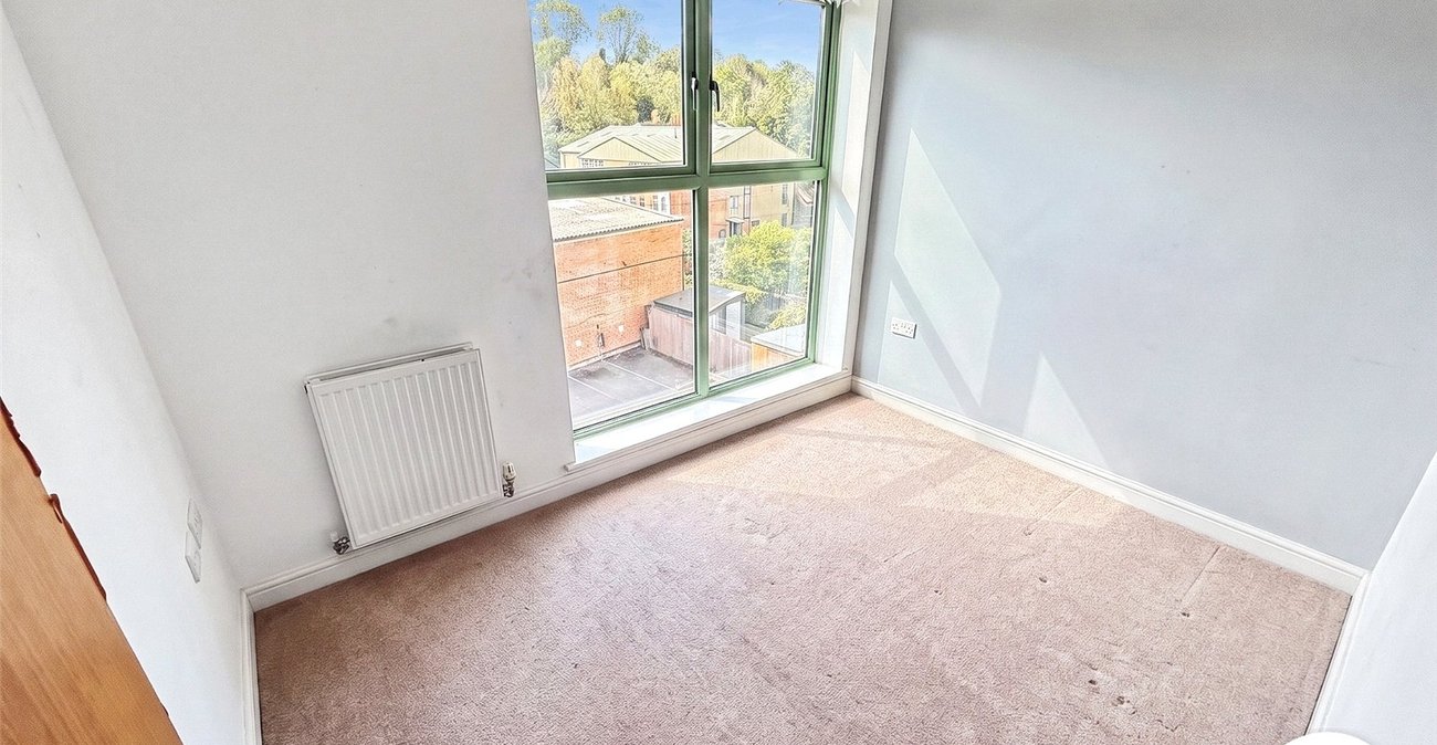 2 bedroom property to rent in South Darenth | Robinson Jackson