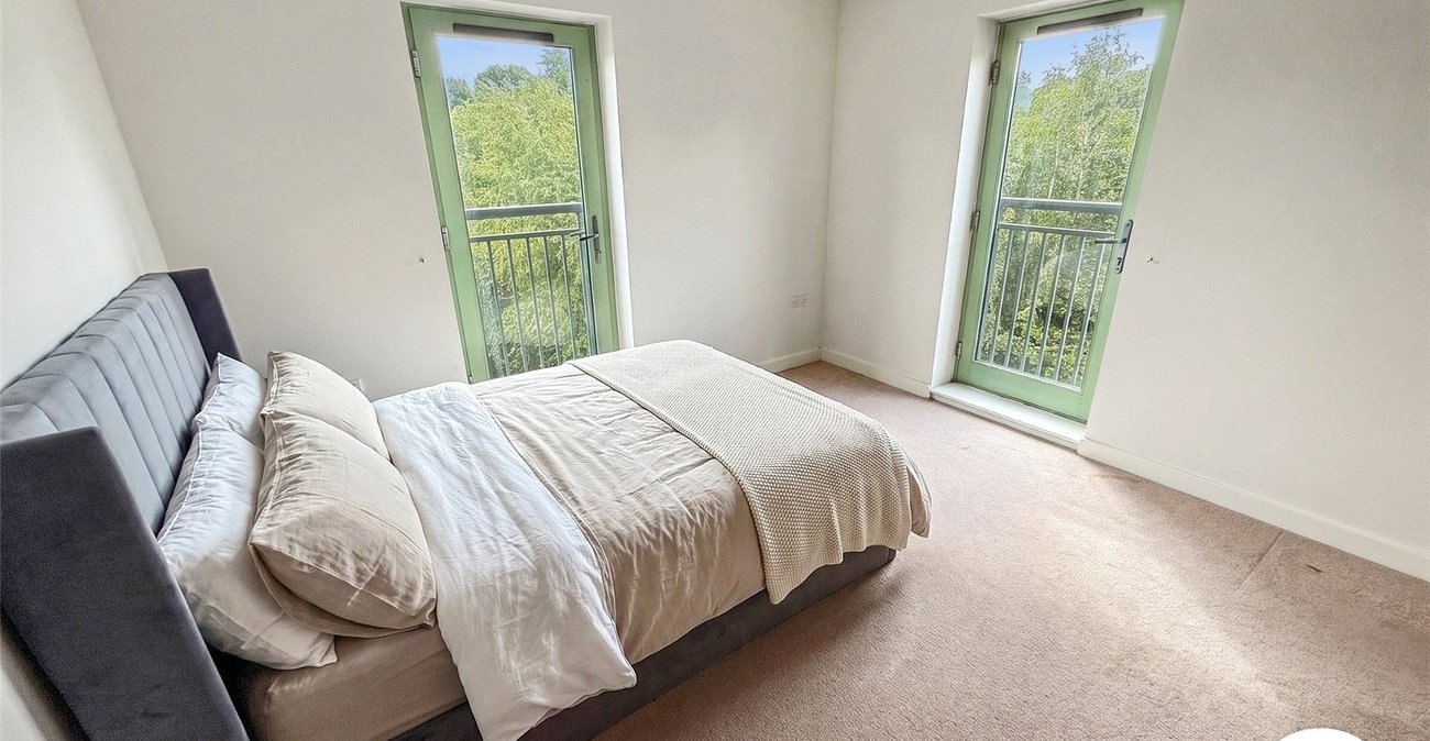 2 bedroom property to rent in South Darenth | Robinson Jackson