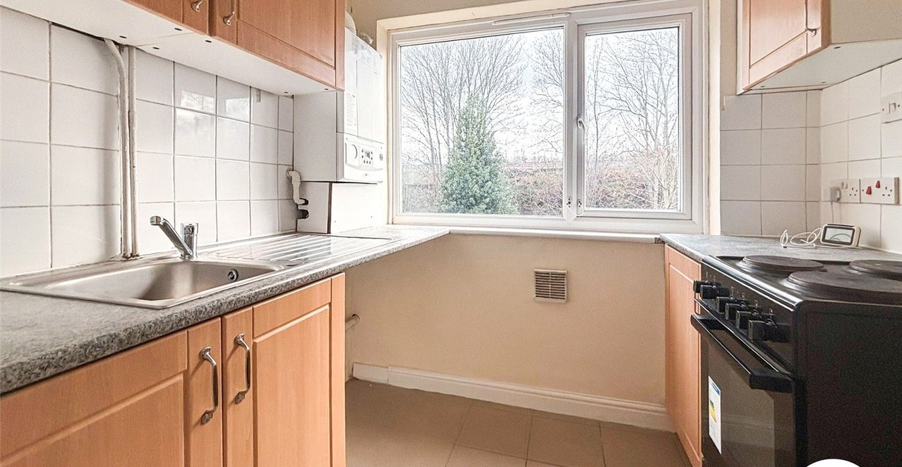 2 bedroom property to rent in Bexleyheath | Robinson Jackson