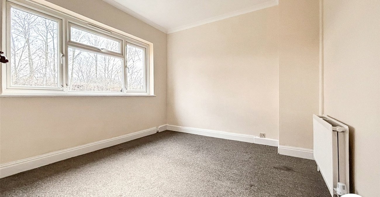 2 bedroom property to rent in Bexleyheath | Robinson Jackson