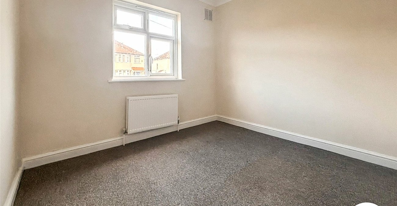 2 bedroom property to rent in Bexleyheath | Robinson Jackson