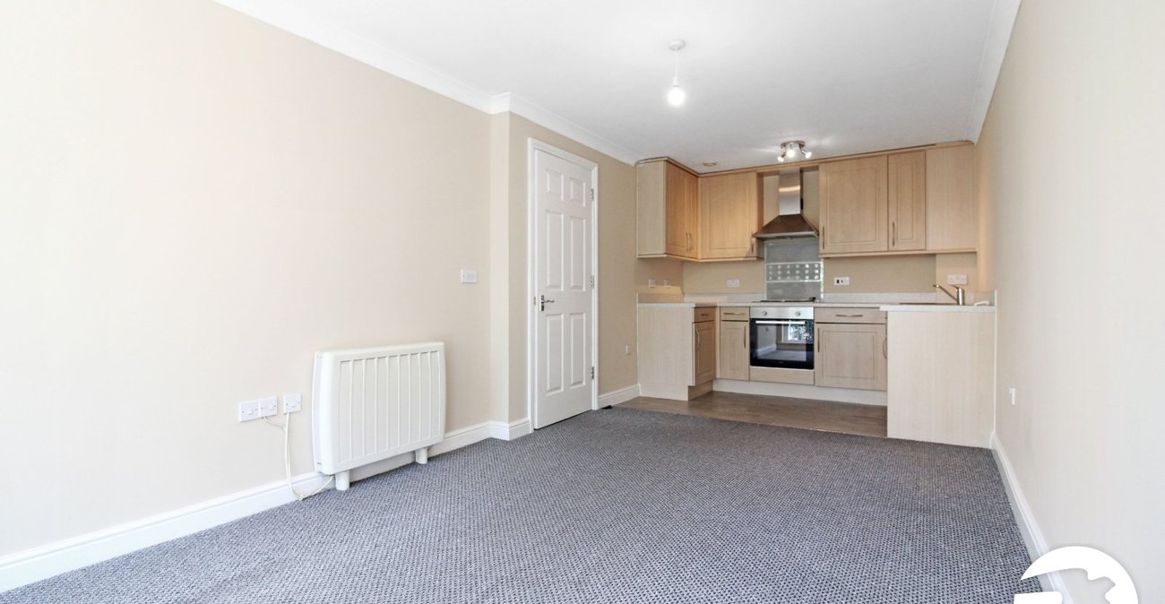 1 bedroom property to rent in Stuart Road | Robinson Michael & Jackson