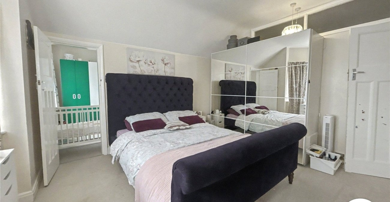 5 bedroom house to rent in Sidcup | Robinson Jackson