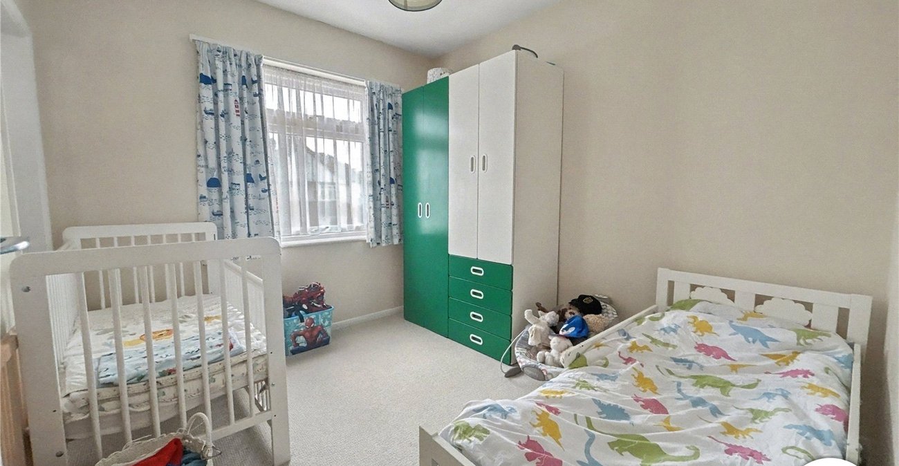 5 bedroom house to rent in Sidcup | Robinson Jackson