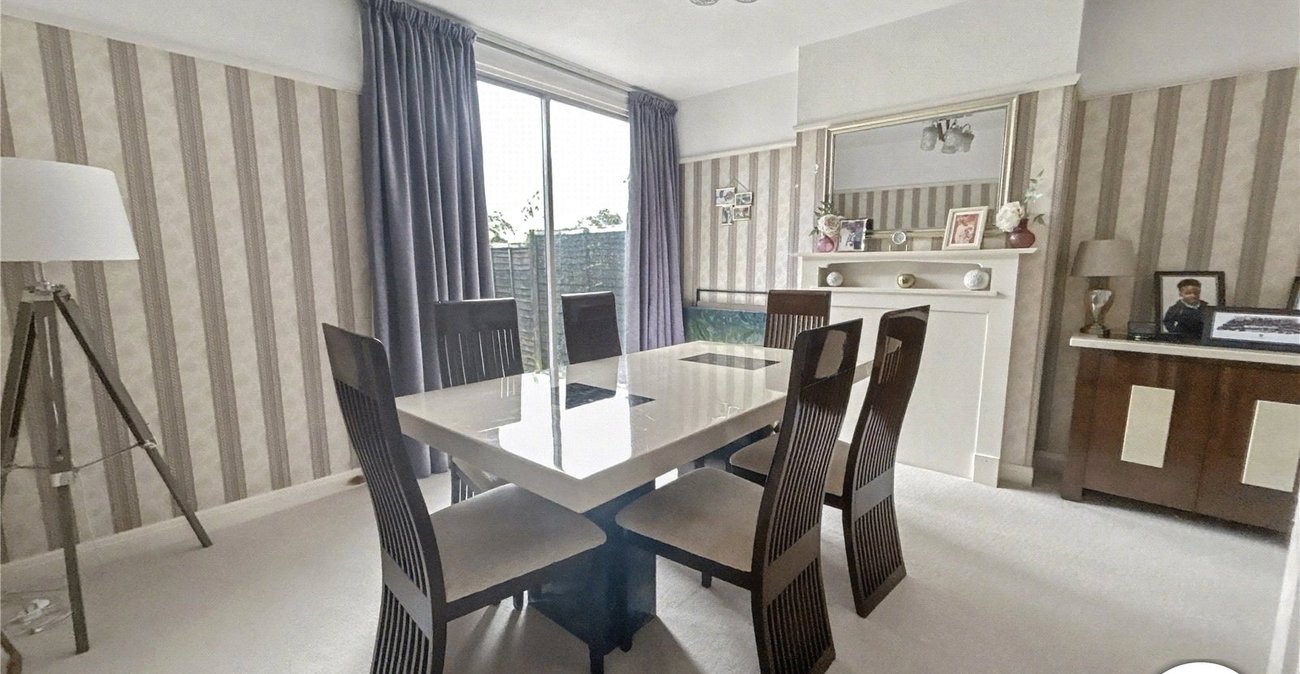 5 bedroom house to rent in Sidcup | Robinson Jackson