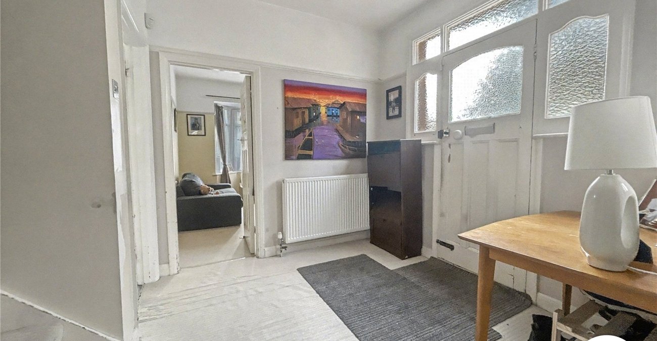 5 bedroom house to rent in Sidcup | Robinson Jackson
