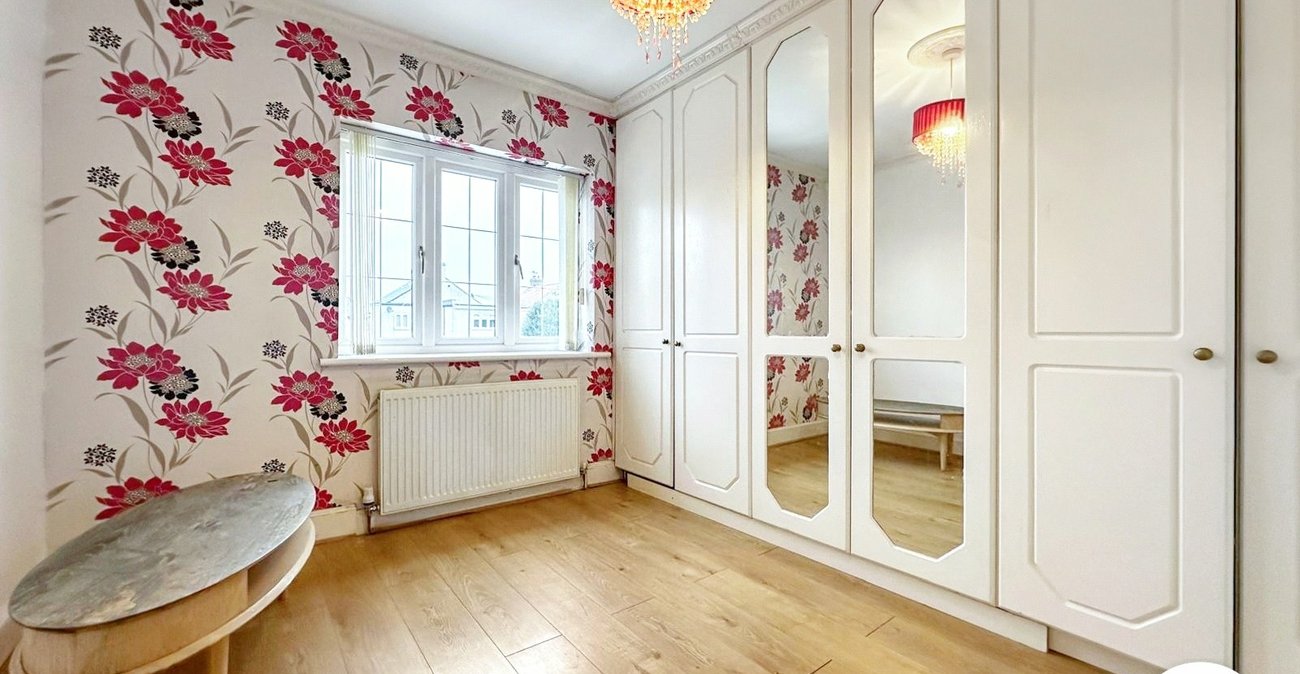 4 bedroom house to rent in Welling | 