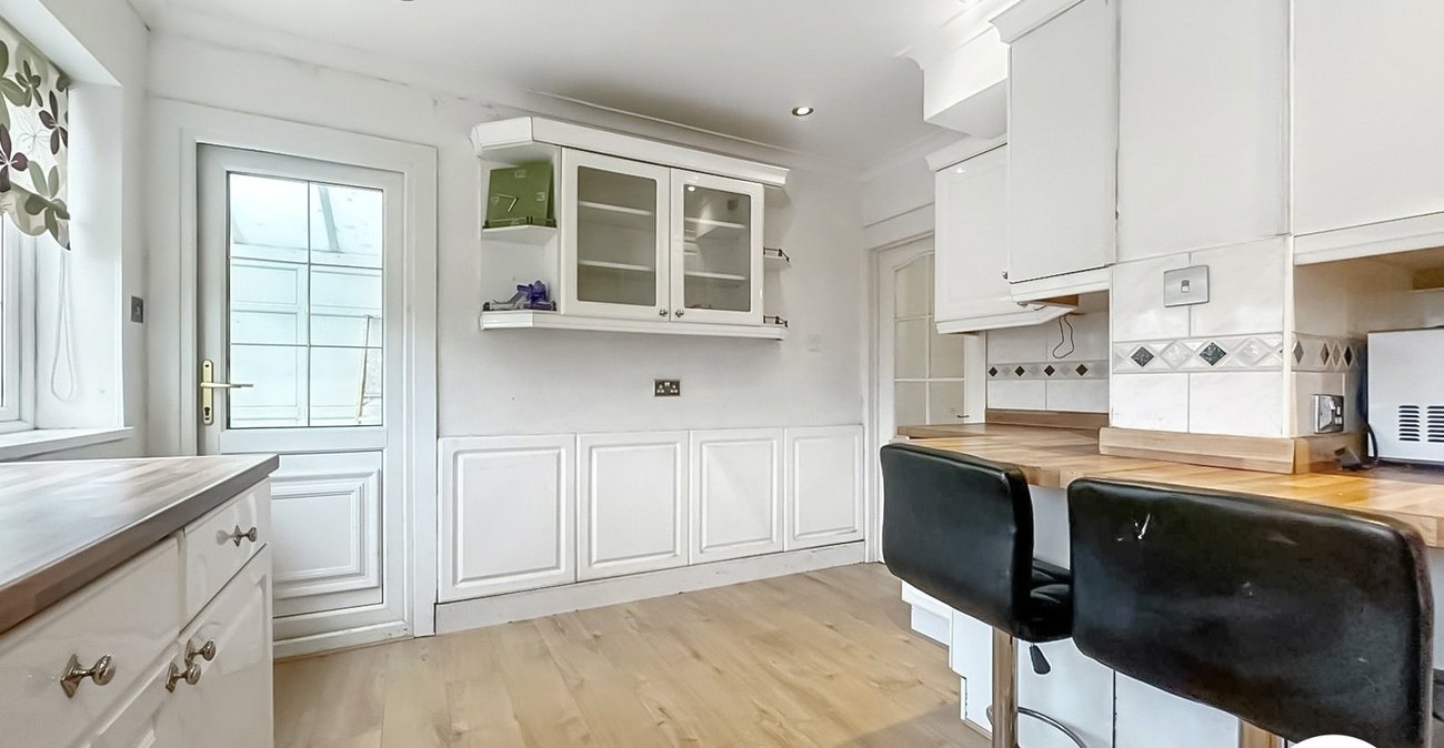 4 bedroom house to rent in Welling | 