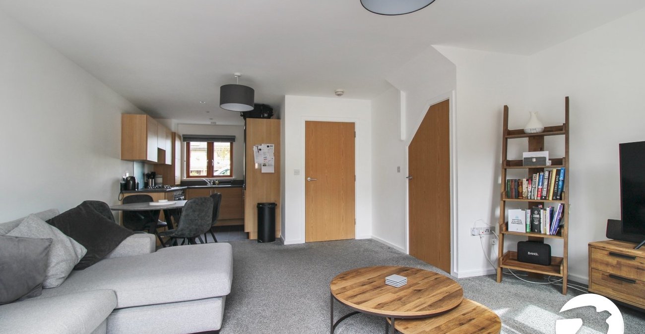 3 bedroom house to rent in Gravesend | Robinson Michael & Jackson