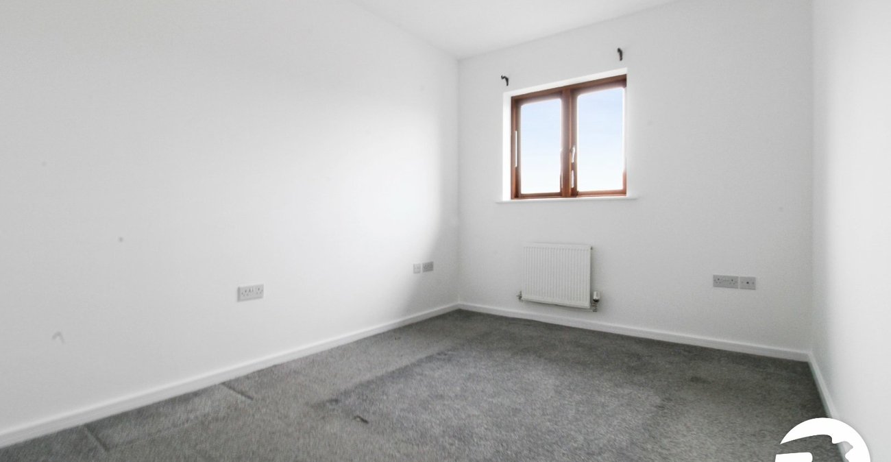 3 bedroom house to rent in Gravesend | Robinson Michael & Jackson