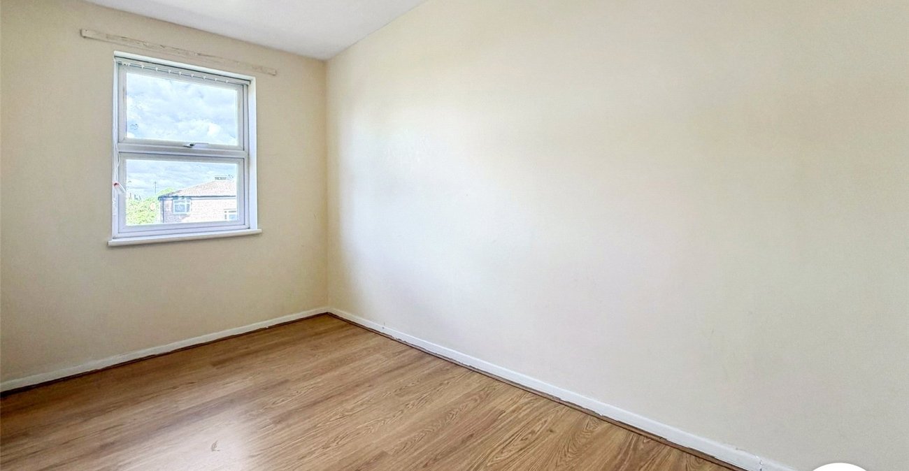 3 bedroom property to rent in London | 
