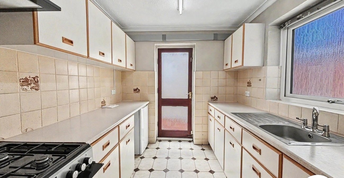 3 bedroom house to rent in Dartford | Robinson Jackson