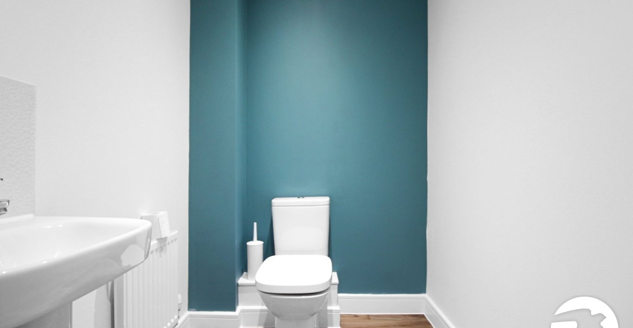 4 bedroom house to rent in Castle Hill | Robinson Michael & Jackson