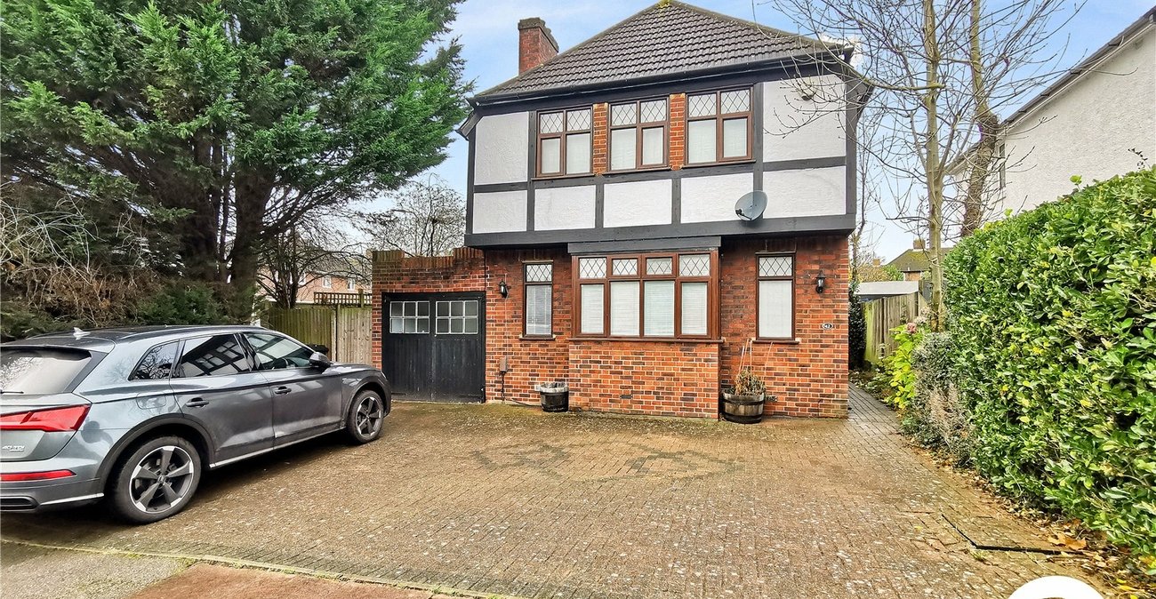 3 bedroom house to rent in Orpington | Robinson Jackson