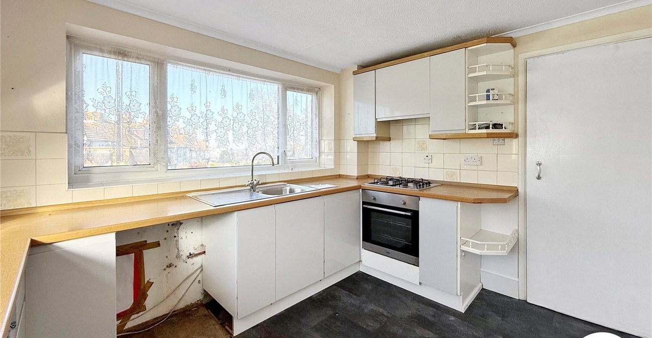 3 bedroom property to rent in Upchurch | Robinson Michael & Jackson