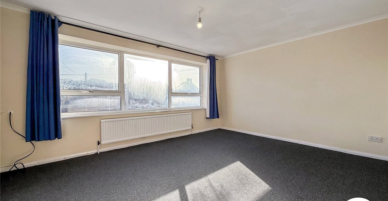 3 bedroom property to rent in Upchurch | Robinson Michael & Jackson