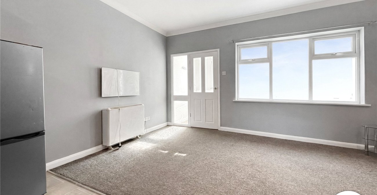 1 bedroom property to rent in Upchurch | Robinson Michael & Jackson