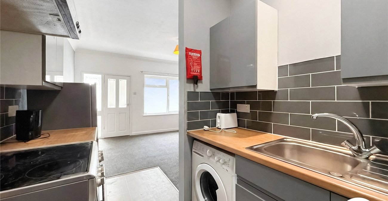 1 bedroom property to rent in Upchurch | Robinson Michael & Jackson