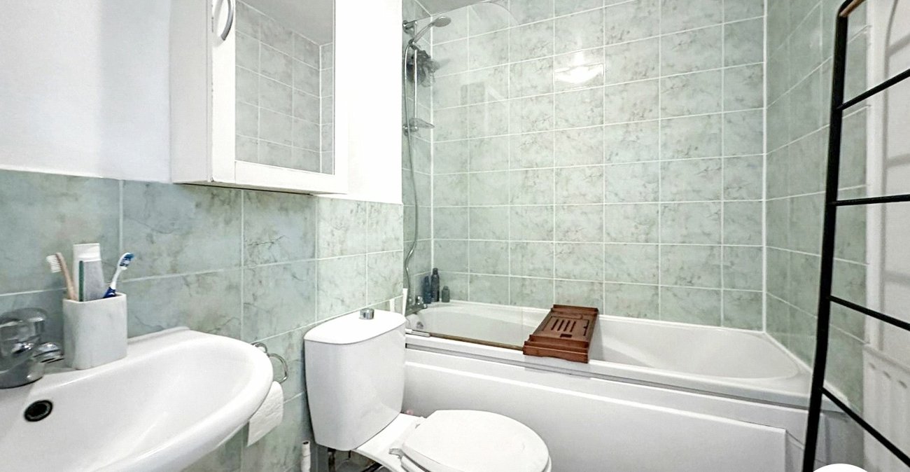 1 bedroom property to rent in London | 
