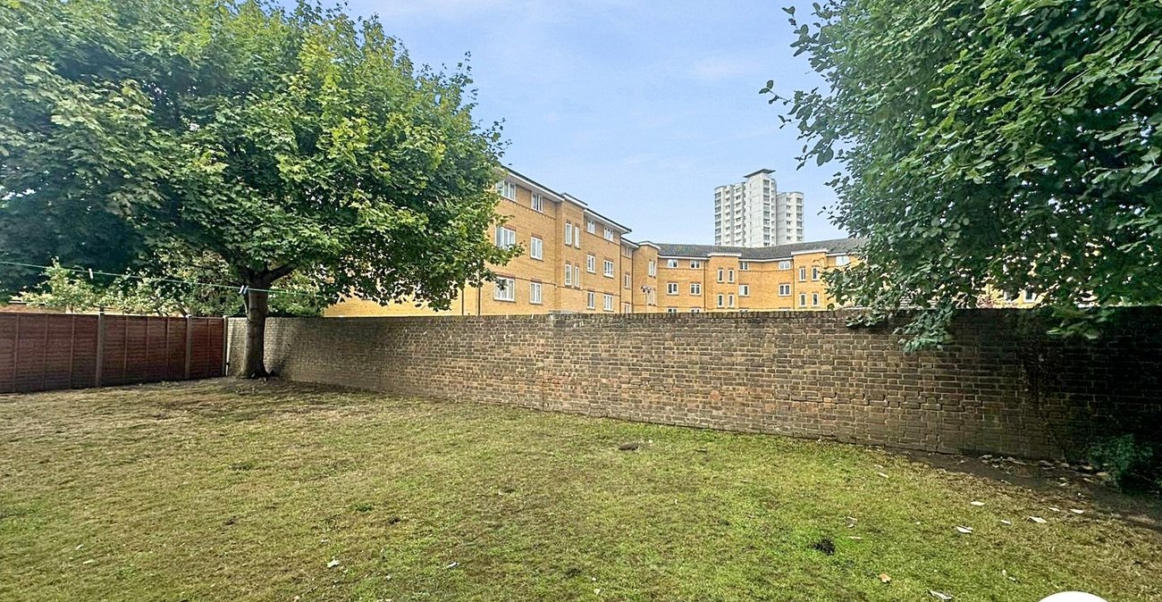 1 bedroom property to rent in London | 