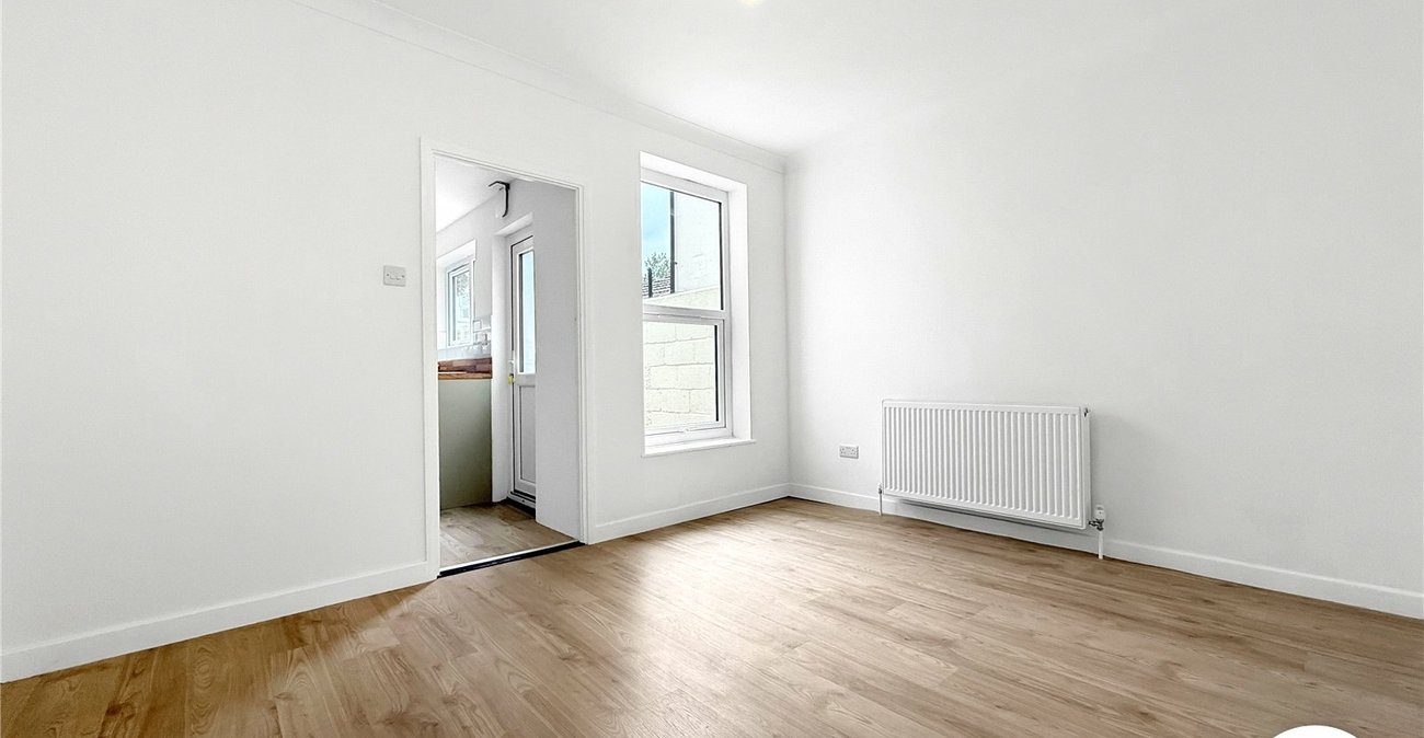 3 bedroom house to rent in Gillingham | Robinson Michael & Jackson