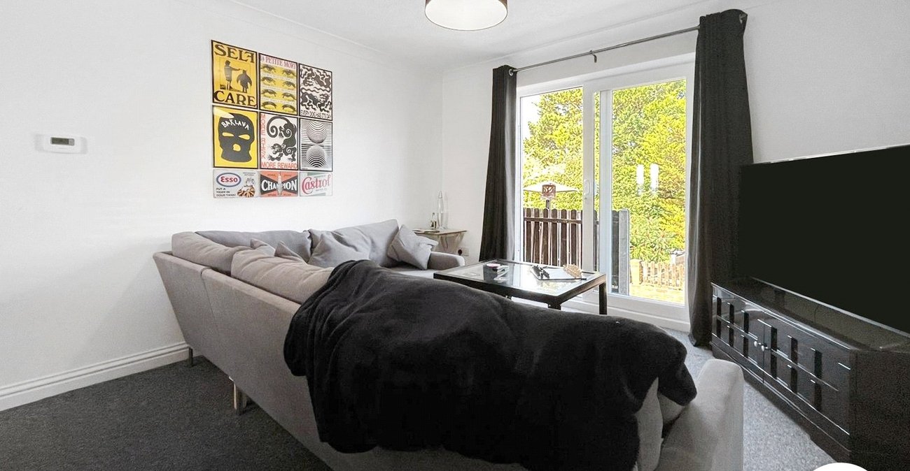 1 bedroom house to rent in Chatham | Robinson Michael & Jackson