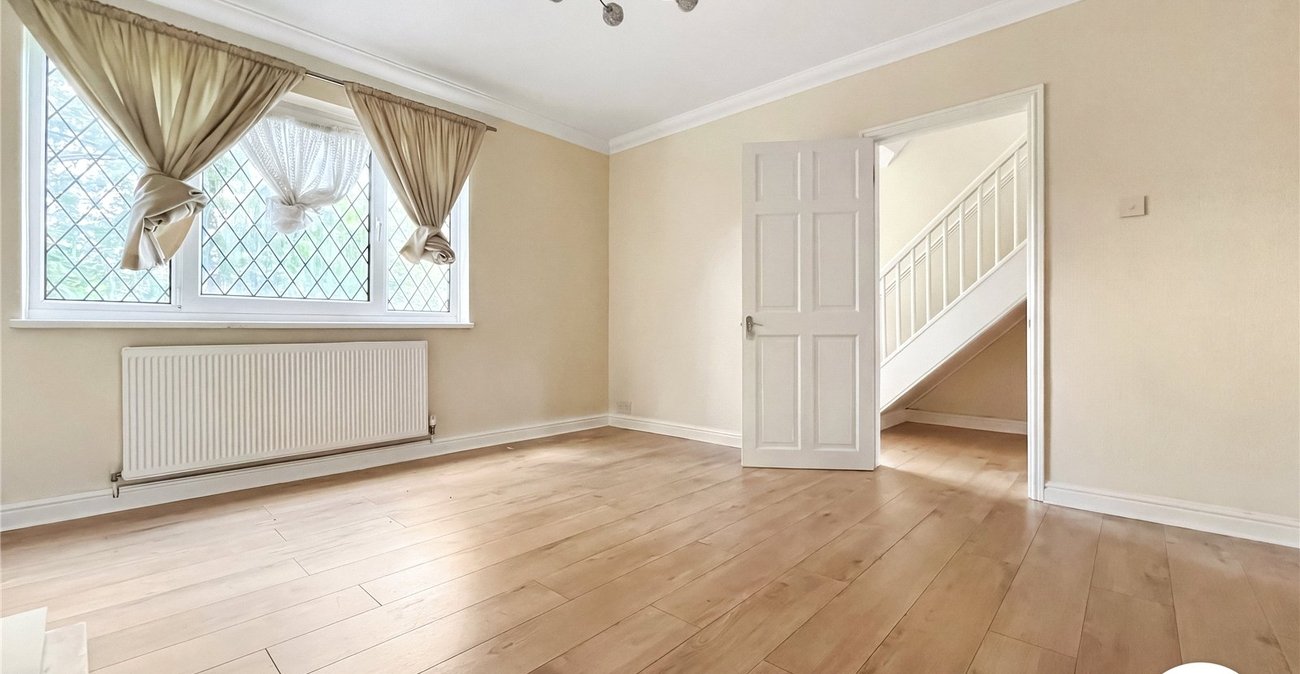 3 bedroom house to rent in Rochester | Robinson Michael & Jackson