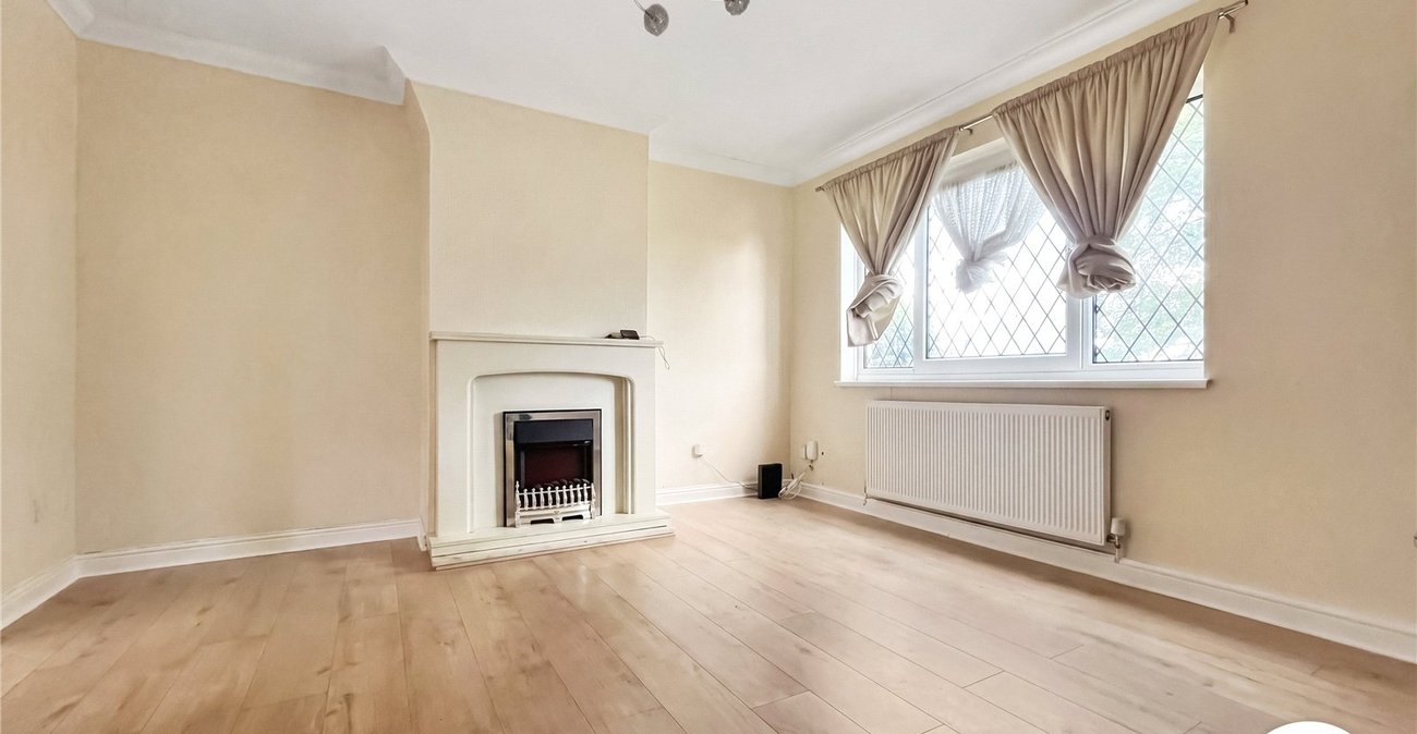 3 bedroom house to rent in Rochester | Robinson Michael & Jackson