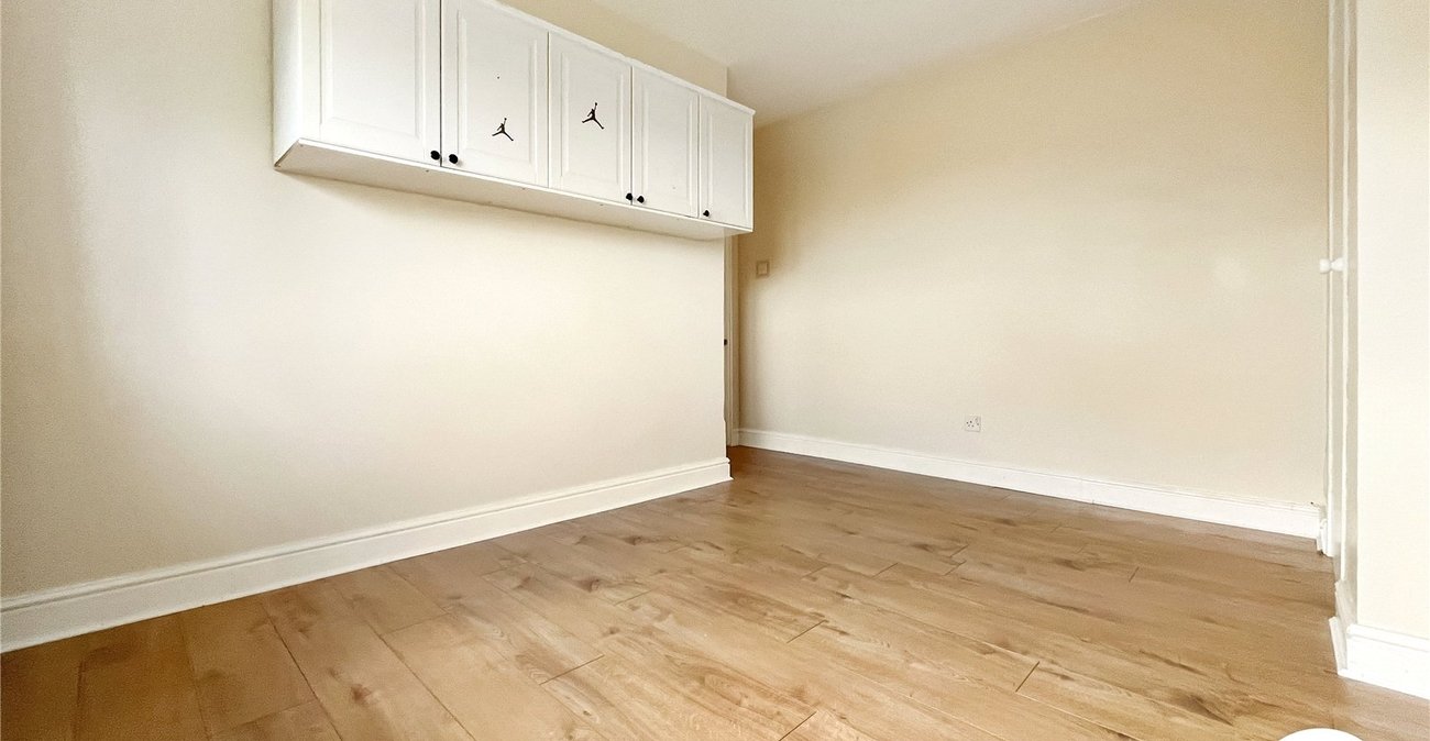 3 bedroom house to rent in Rochester | Robinson Michael & Jackson