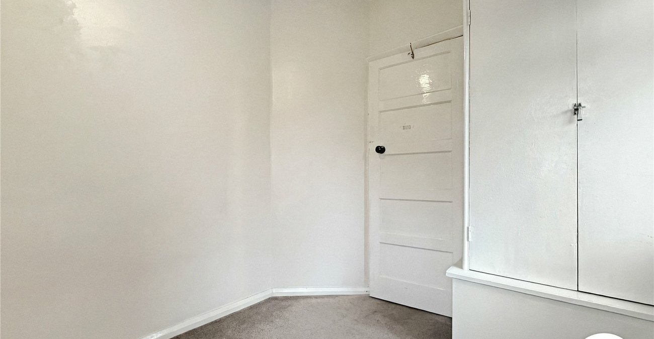 3 bedroom house to rent in Rochester | Robinson Michael & Jackson