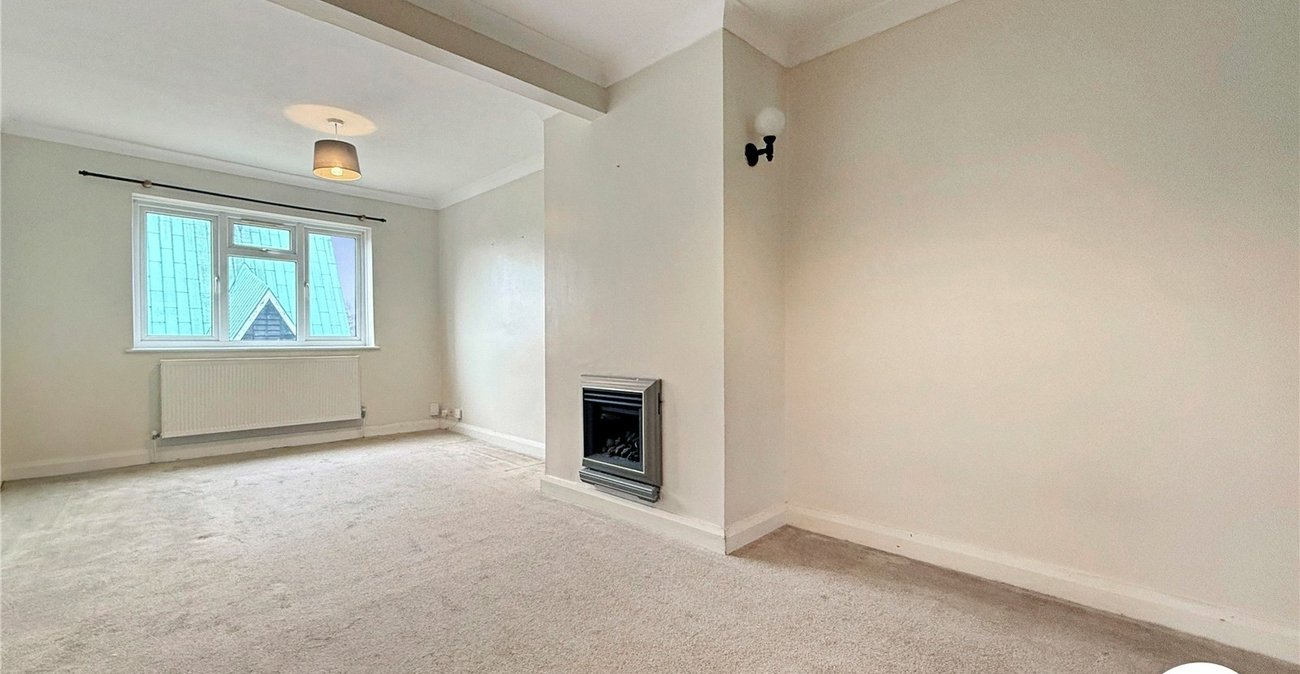 3 bedroom house to rent in Rochester | Robinson Michael & Jackson