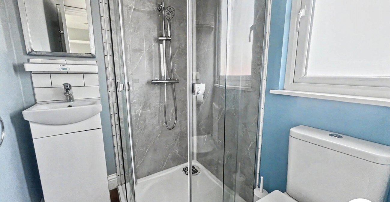 4 bedroom house to rent in Belvedere | Robinson Jackson