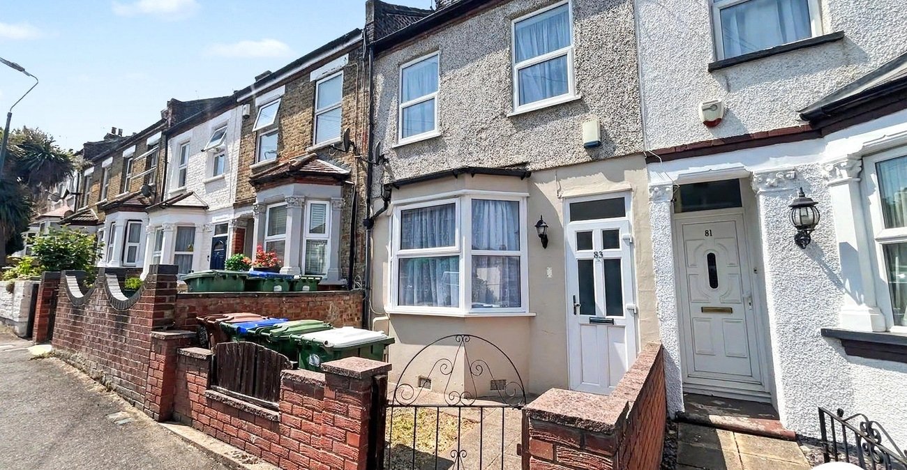4 bedroom house to rent in Belvedere | Robinson Jackson