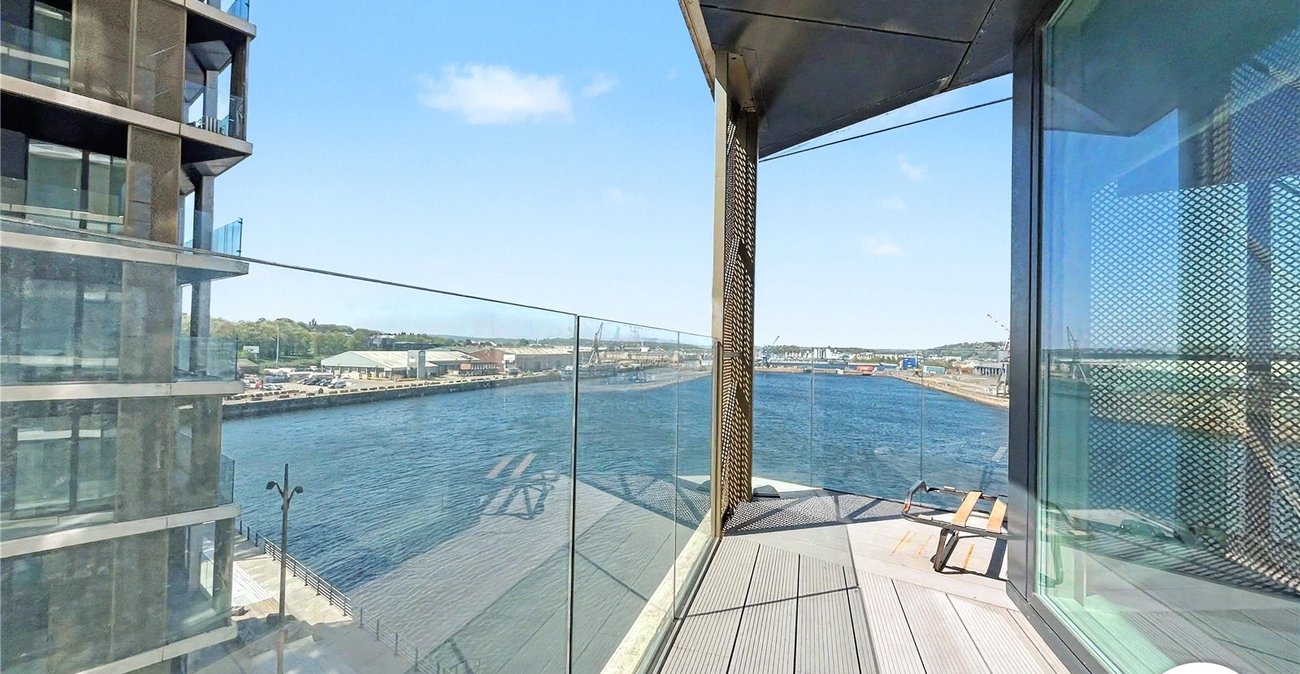 3 bedroom property to rent in Chatham | Robinson Michael & Jackson