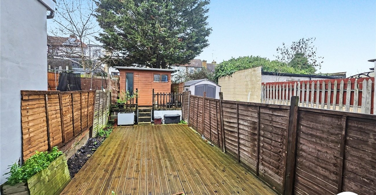 2 bedroom house to rent in Belvedere | Robinson Jackson