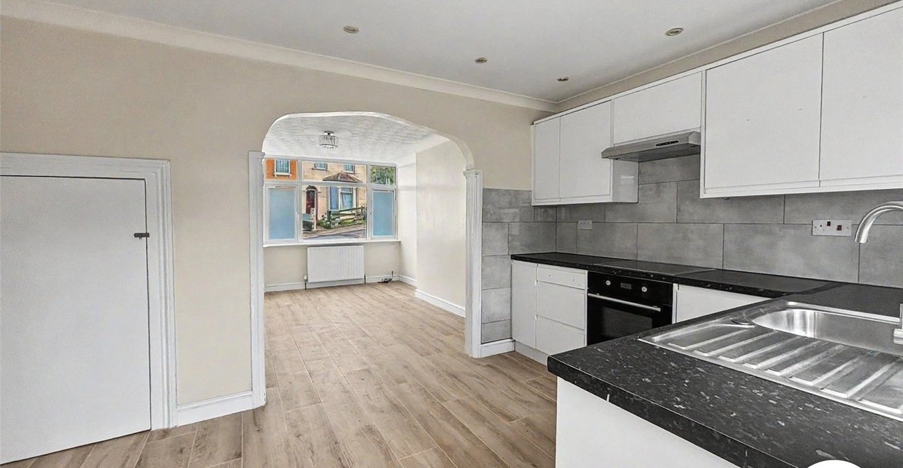 2 bedroom house to rent in Belvedere | Robinson Jackson