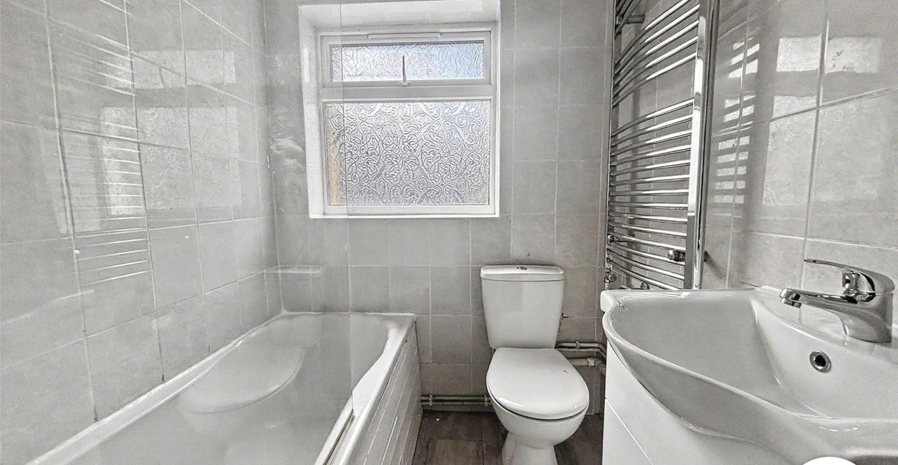 2 bedroom house to rent in Belvedere | Robinson Jackson