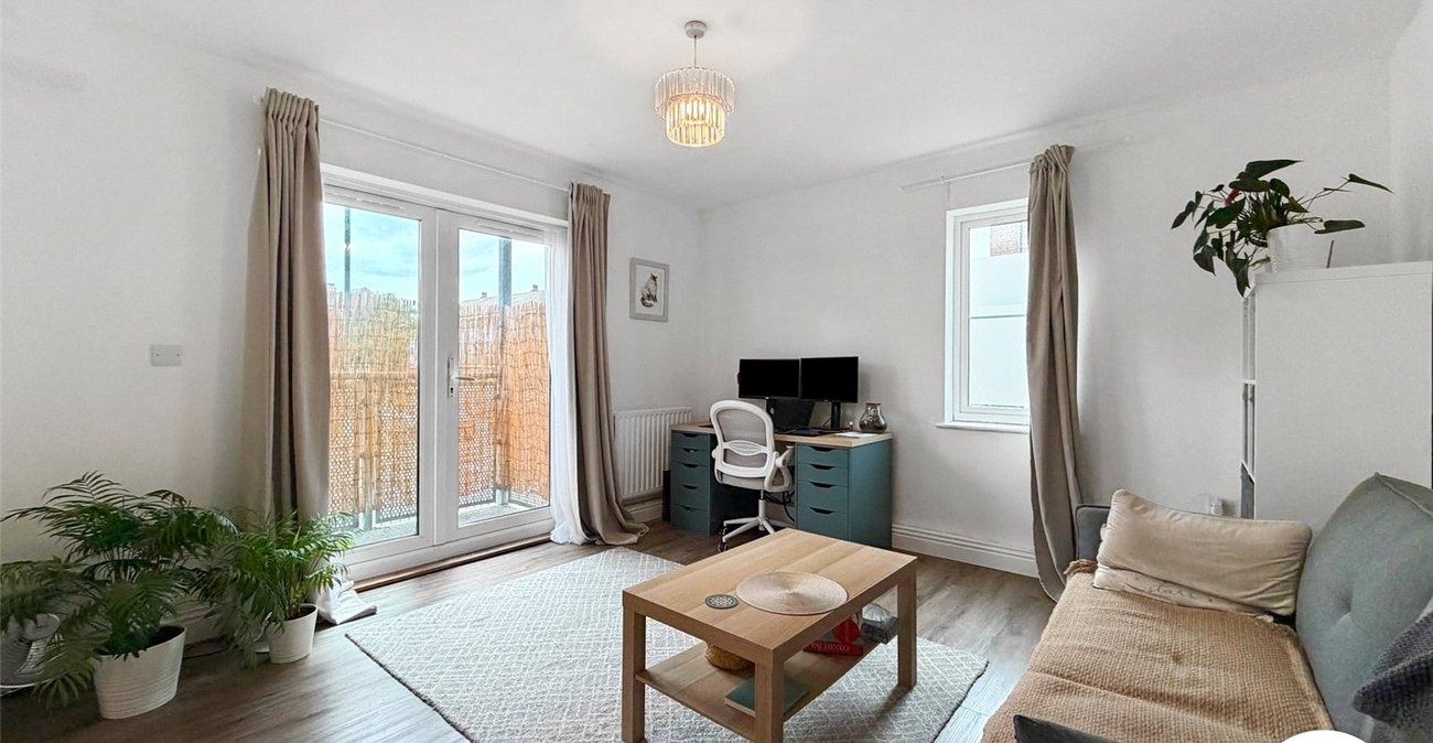 1 bedroom property to rent in Plumstead | 