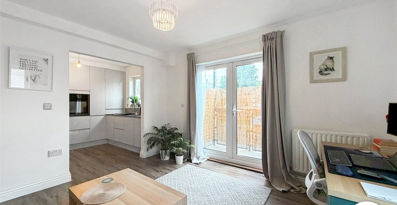1 bedroom property to rent in Plumstead | 