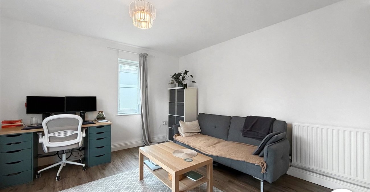 1 bedroom property to rent in Plumstead | 